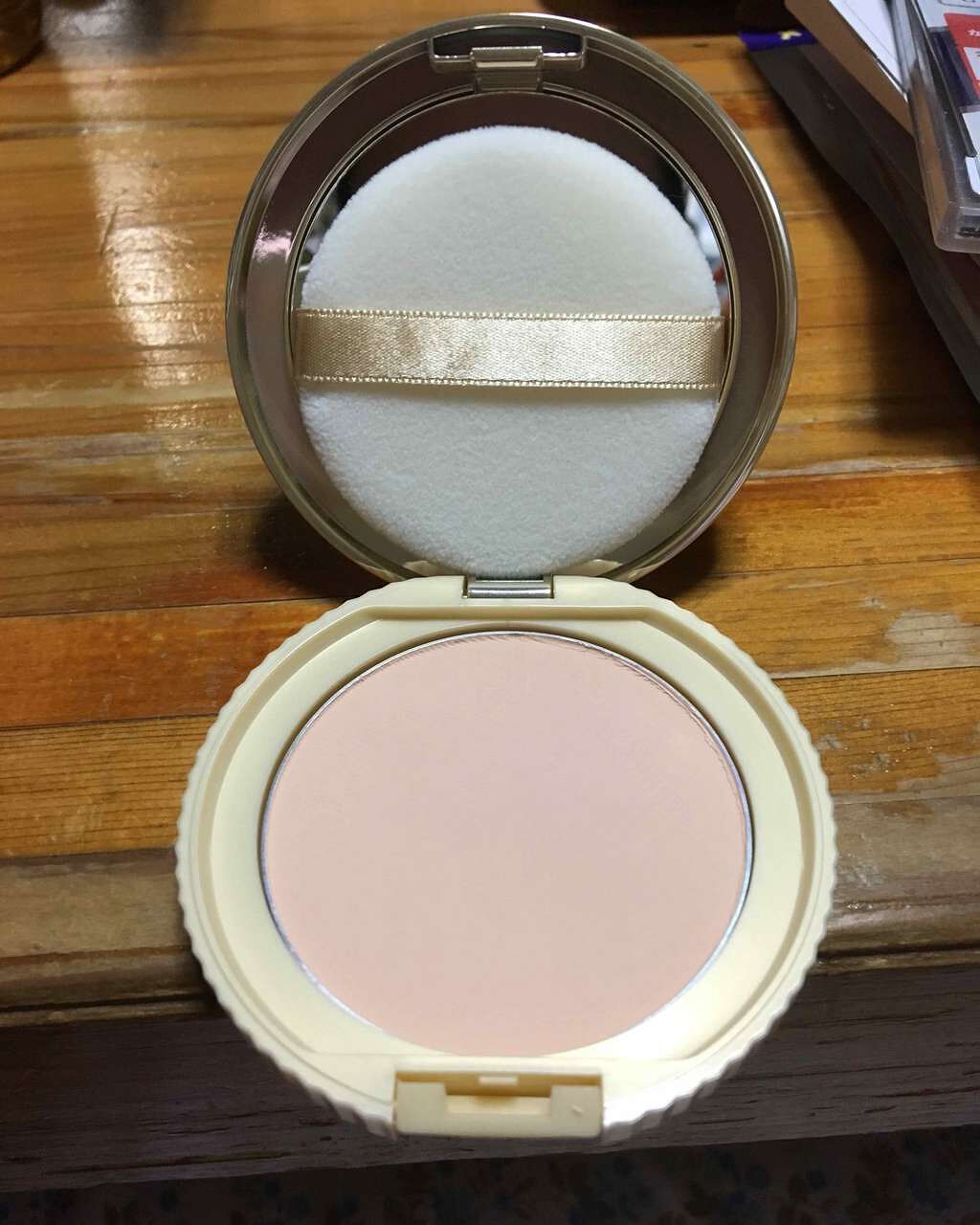 【旧品】マシュマロフィニッシュパウダー/キャンメイク/プレストパウダーを使ったクチコミ(1枚目)