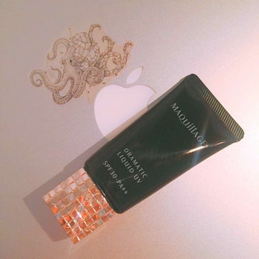 MAQUILLAGE 
DRAMATIC LIQUID UV
オークル 00

今までマキアージュの固形のファンデーションを使用してたのですが、使い切ったタイミングでリキッドファンデーションに変えてみま