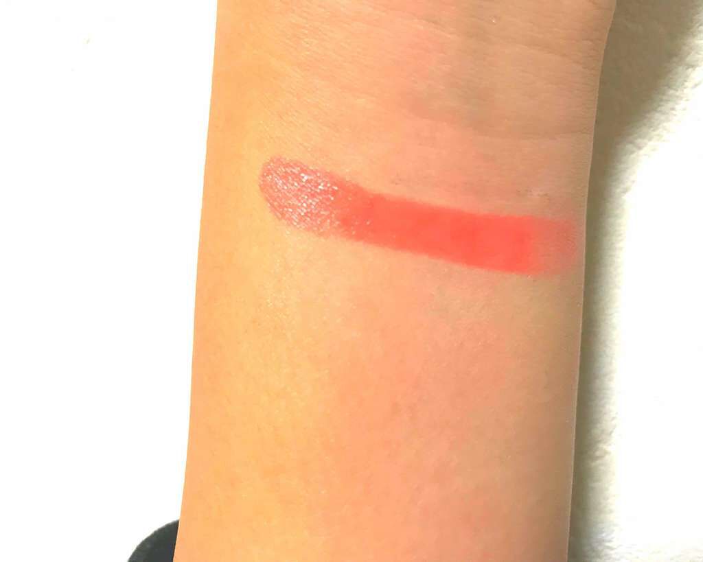 リップクリーム キャンディ ワオ/MAYBELLINE NEW YORK/口紅を使ったクチコミ（2枚目）