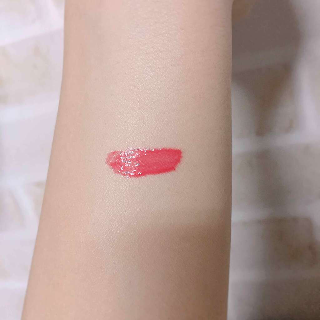 エナモールドハイシャインリップラッカー /MARC JACOBS/リップグロスを使ったクチコミ(3枚目)