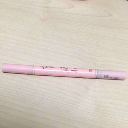 ディア ガールズ キュートアイズ メーカー/ETUDE/スティックアイシャドウを使ったクチコミ(1枚目)