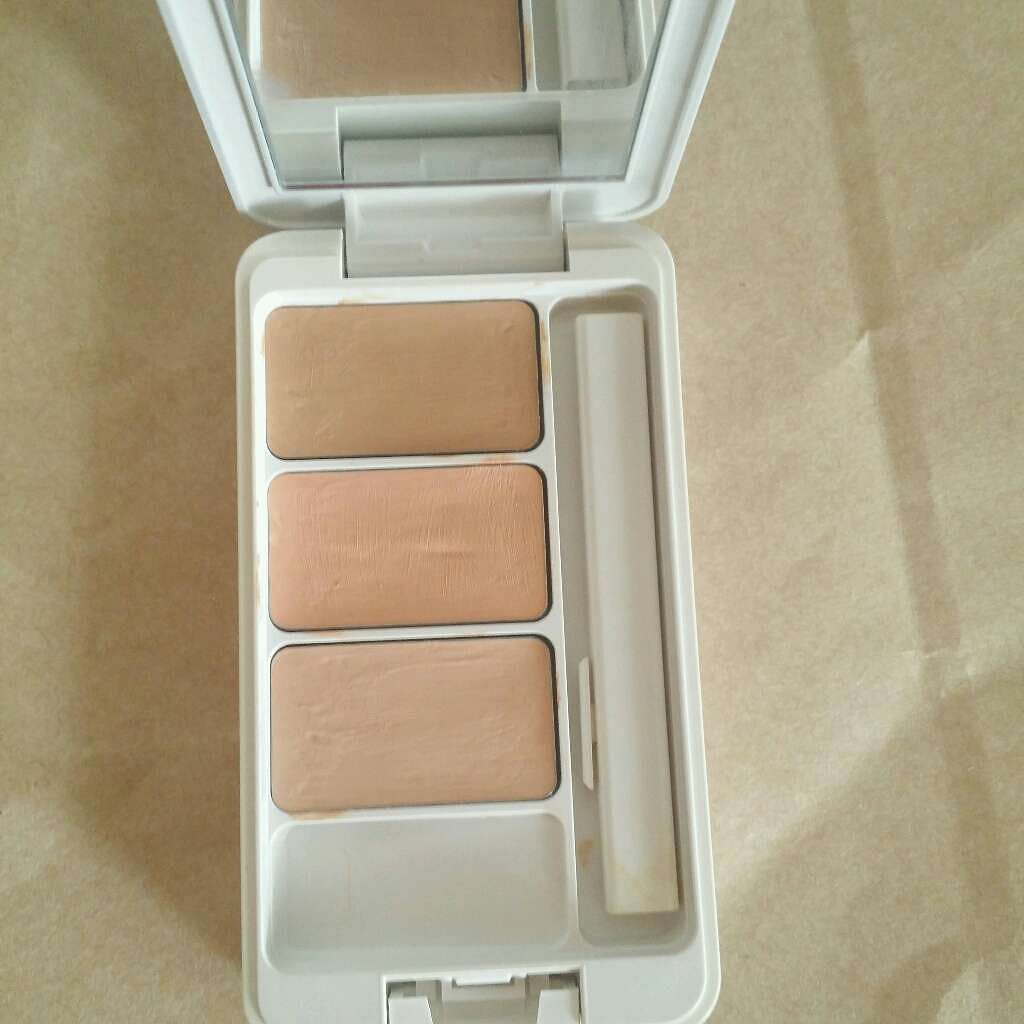 クリエイティブコンシーラーe/IPSA/パレットコンシーラーを使ったクチコミ(2枚目)