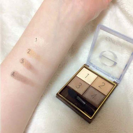 スキニーリッチシャドウ/excel/アイシャドウパレットを使ったクチコミ(2枚目)