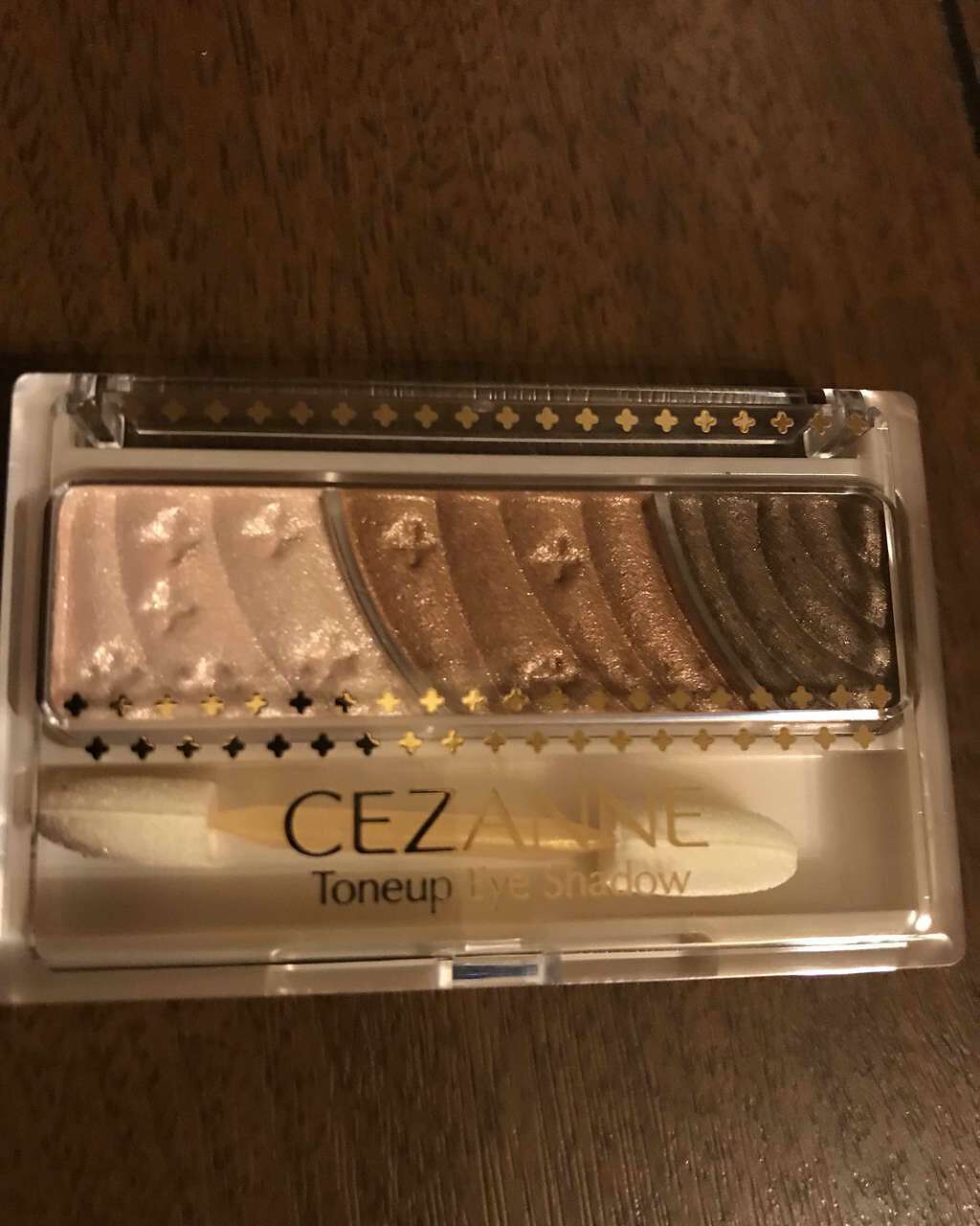 トーンアップアイシャドウ/CEZANNE/アイシャドウパレットを使ったクチコミ(1枚目)