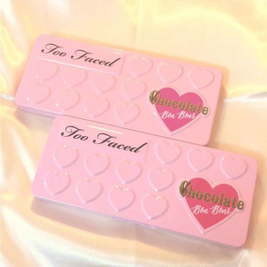 Too Faced Chocolate Bon Bons ♥︎♥︎♥︎
正規品と偽物比較(　ﾟДﾟ　)！
結構知ってる方も多いのかな(º﹃º｀)
あたしは1回め購入したとき
偽物と気付いたので
本物を探