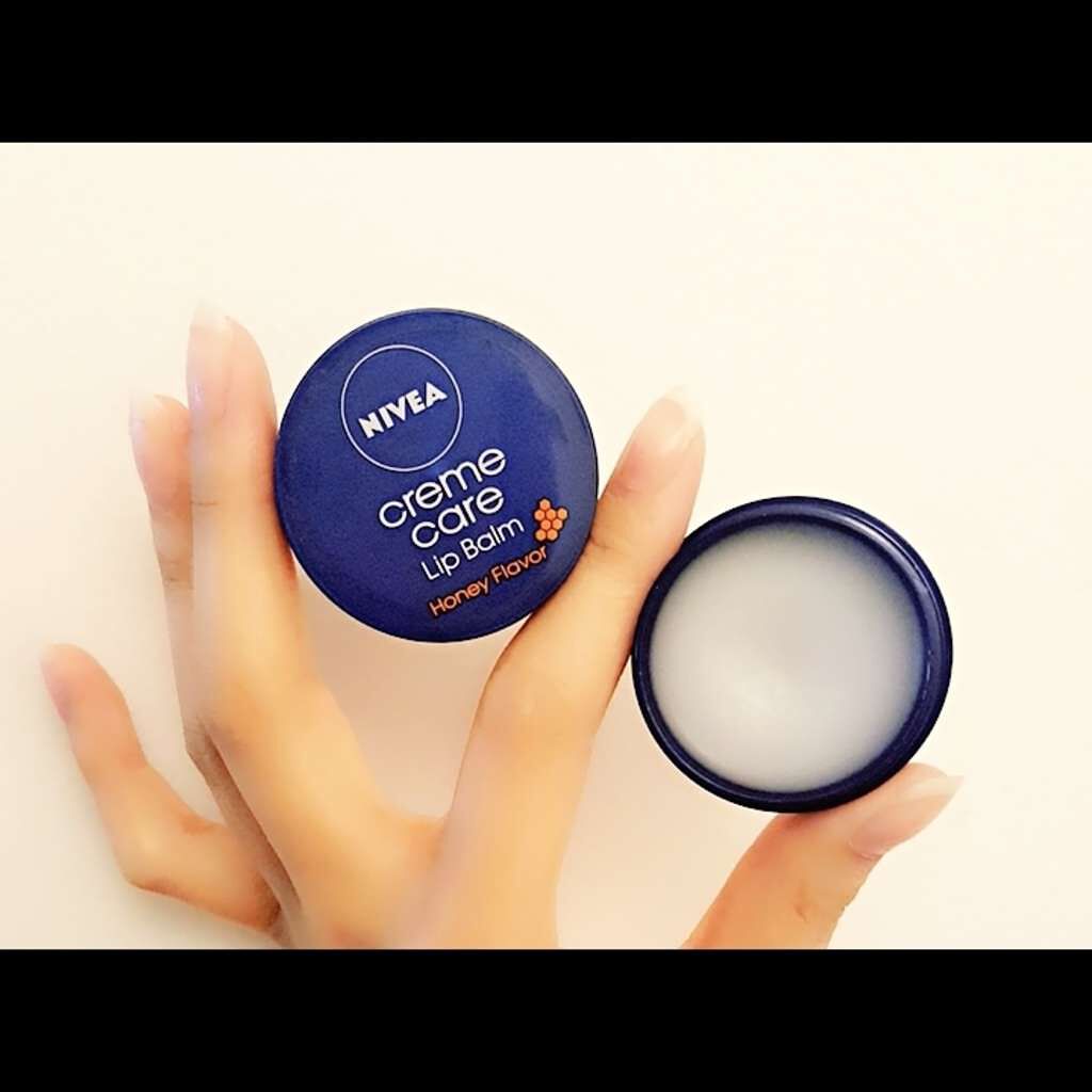 ニベア クリームケア リップバーム はちみつの香り/ニベア/リップケアを使ったクチコミ(1枚目)