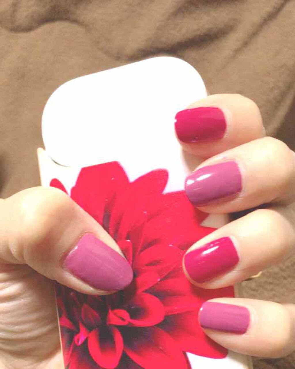 カラフルネイルズ/キャンメイク/マニキュアを使ったクチコミ（2枚目）