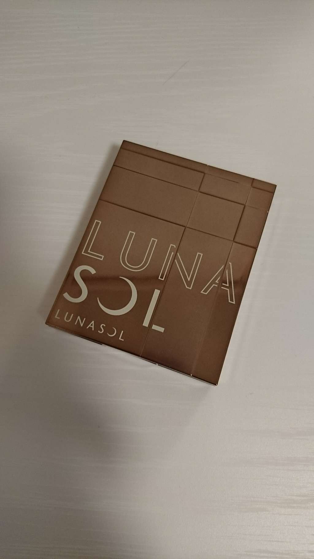 サニーサマーアイズ/LUNASOL/アイシャドウパレットを使ったクチコミ(2枚目)