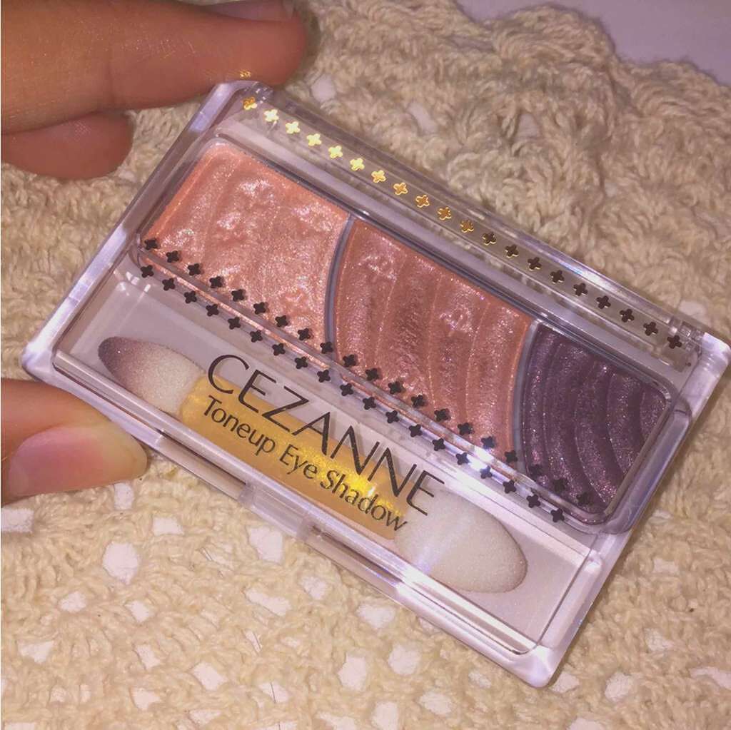 トーンアップアイシャドウ/CEZANNE/アイシャドウパレットを使ったクチコミ(1枚目)