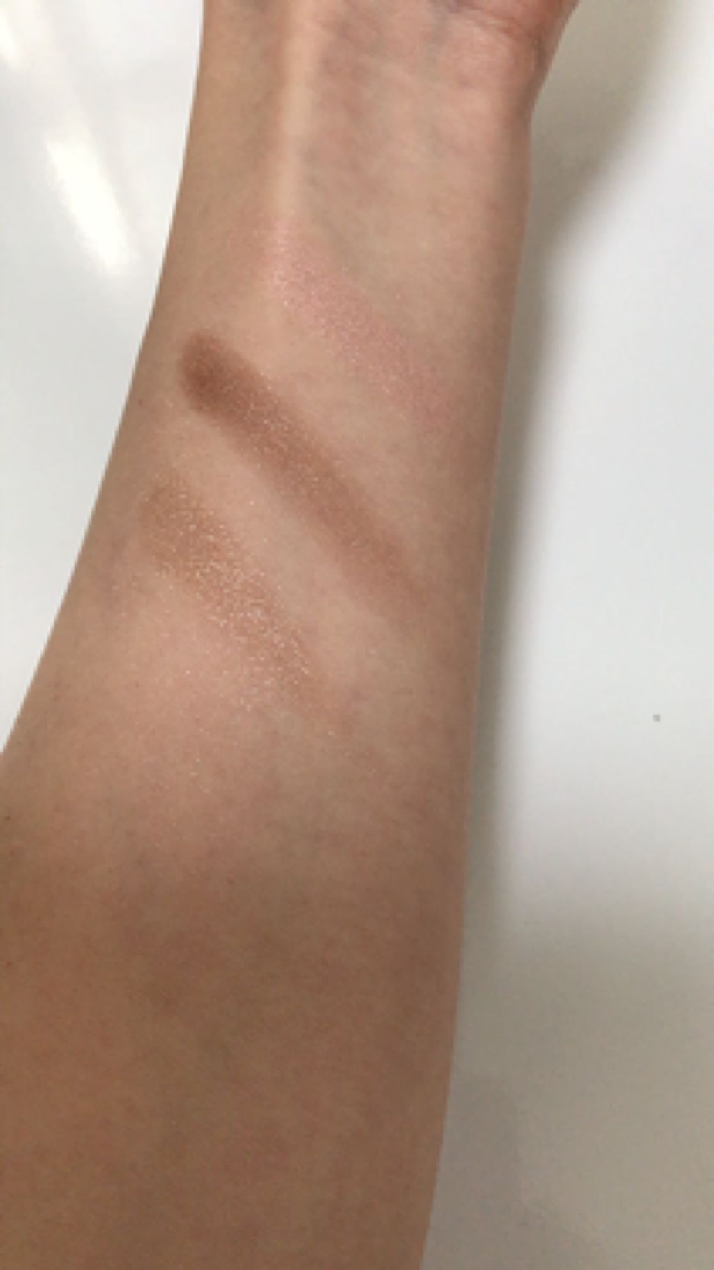 アディクション ザ アイシャドウ/ADDICTION/単色アイシャドウを使ったクチコミ（3枚目）