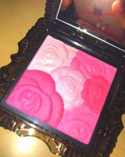 ローズ チーク カラー N/ANNA SUI/パウダーチークを使ったクチコミ(2枚目)