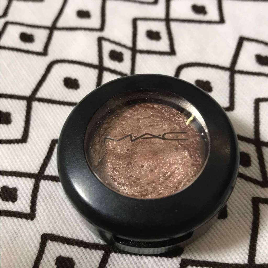 エクストラ ディメンション アイシャドウ/M・A・C/単色アイシャドウを使ったクチコミ(1枚目)