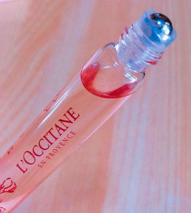 チェリーブロッサム オードトワレロールタッチ/L'OCCITANE/香水(レディース)を使ったクチコミ（2枚目）