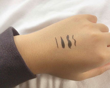 エスポルールカラーアイライナー/エスポルール/リキッドアイライナーを使ったクチコミ(2枚目)