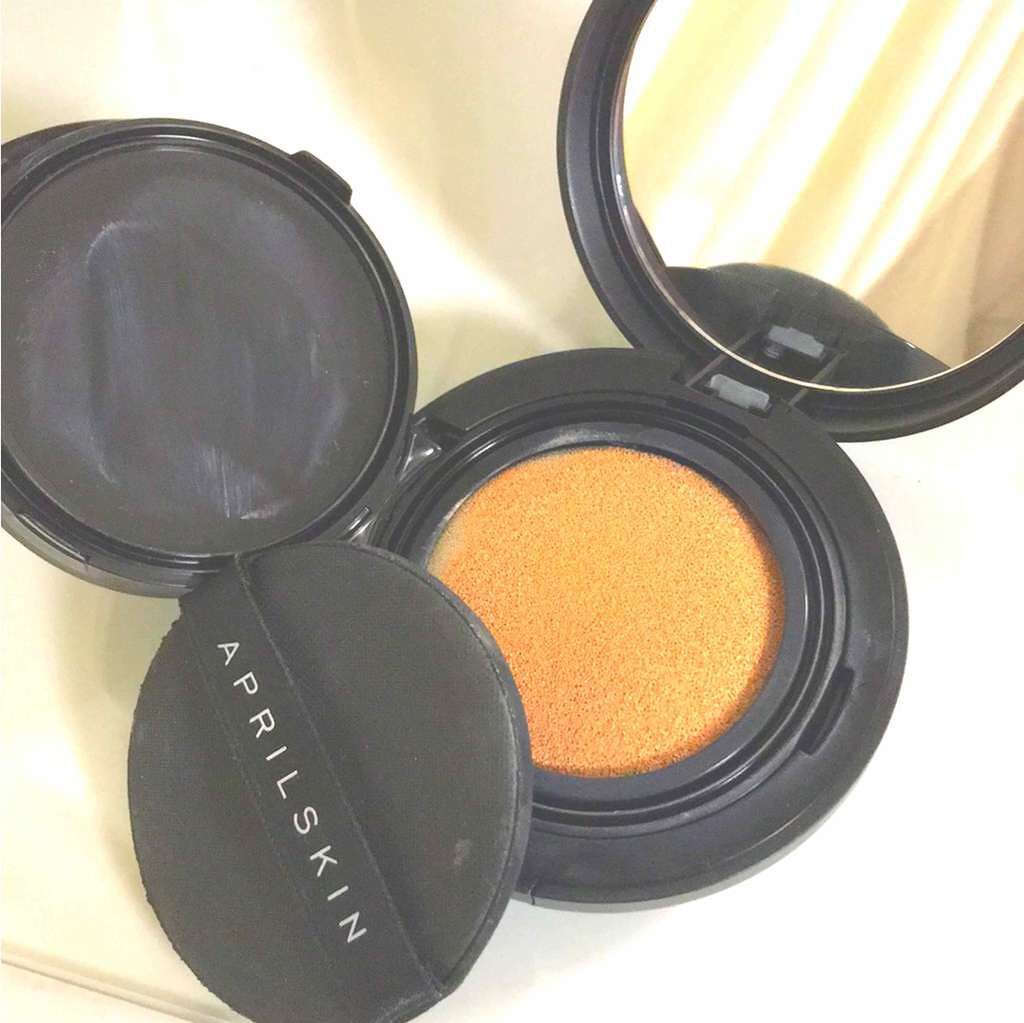 マジックスノークッション ブラック 2.0/APRILSKIN/クッションファンデーションを使ったクチコミ(2枚目)