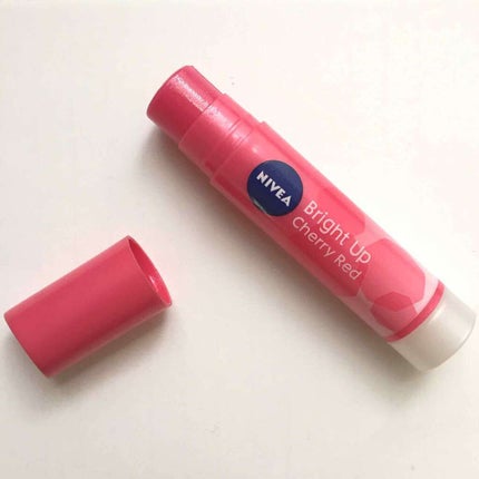 モイストピュアカラーリップ/ニベア/リップクリームを使ったクチコミ(1枚目)