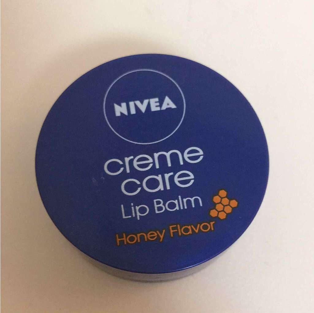 ニベア クリームケア リップバーム はちみつの香り/ニベア/リップケアを使ったクチコミ（1枚目）