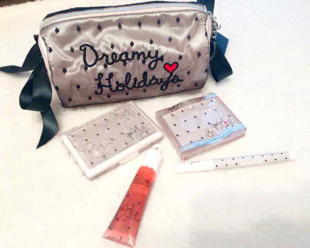 パジャマパーティコレクション (クリスマスコフレ 2017)/JILL STUART/メイクアップキットを使ったクチコミ(1枚目)