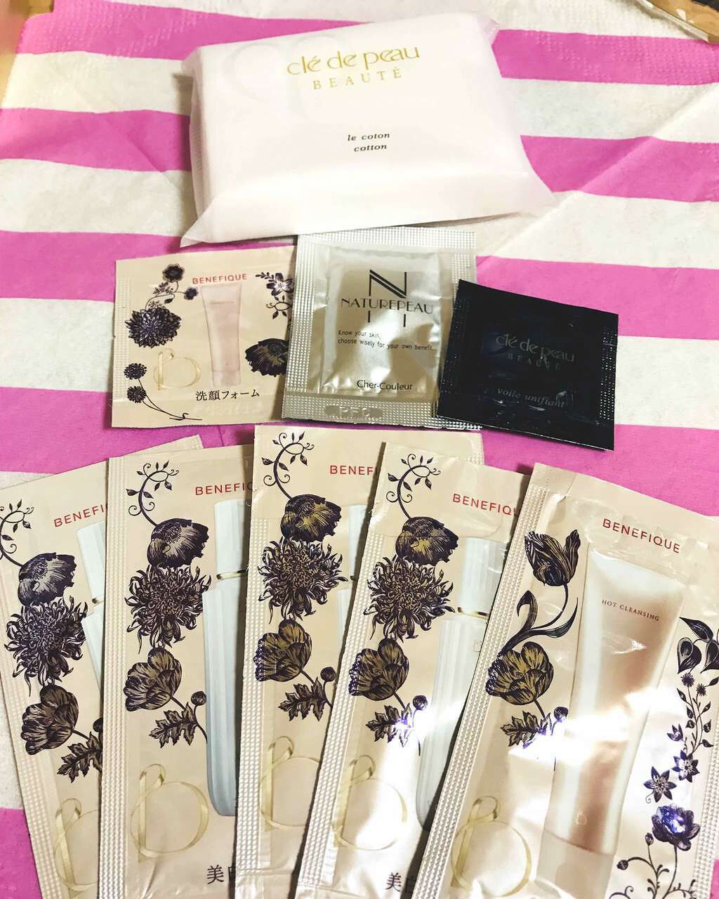 エレガンス ヌーヴェル アイズ/Elégance/アイシャドウパレットを使ったクチコミ(2枚目)