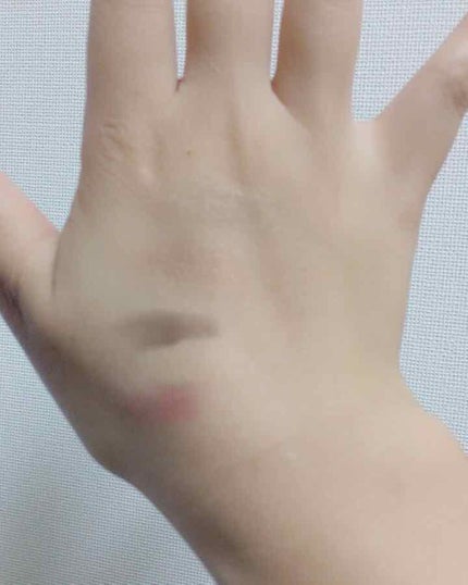 さんちゃん on LIPS 「お母さんから貰って使っていますがシンプルなので使いやすく普段使..」(3枚目)