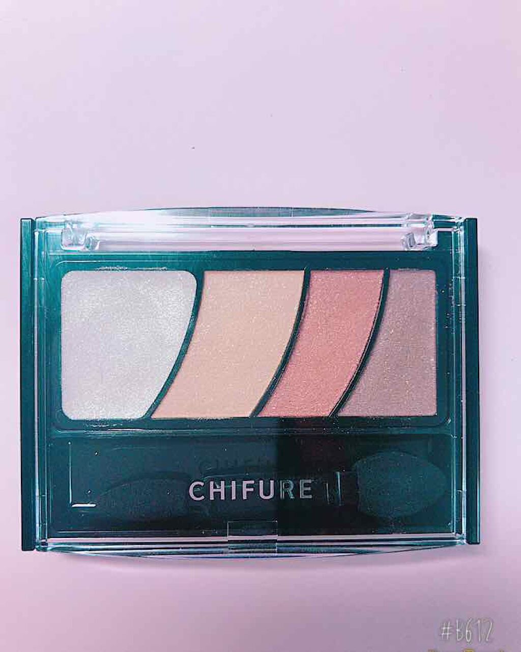 グラデーション アイ カラー(チップ付)/ちふれ/アイシャドウパレットを使ったクチコミ(1枚目)