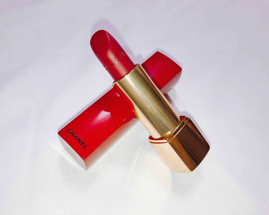 ルージュ アリュール ヴェルヴェット/CHANEL/口紅を使ったクチコミ(1枚目)