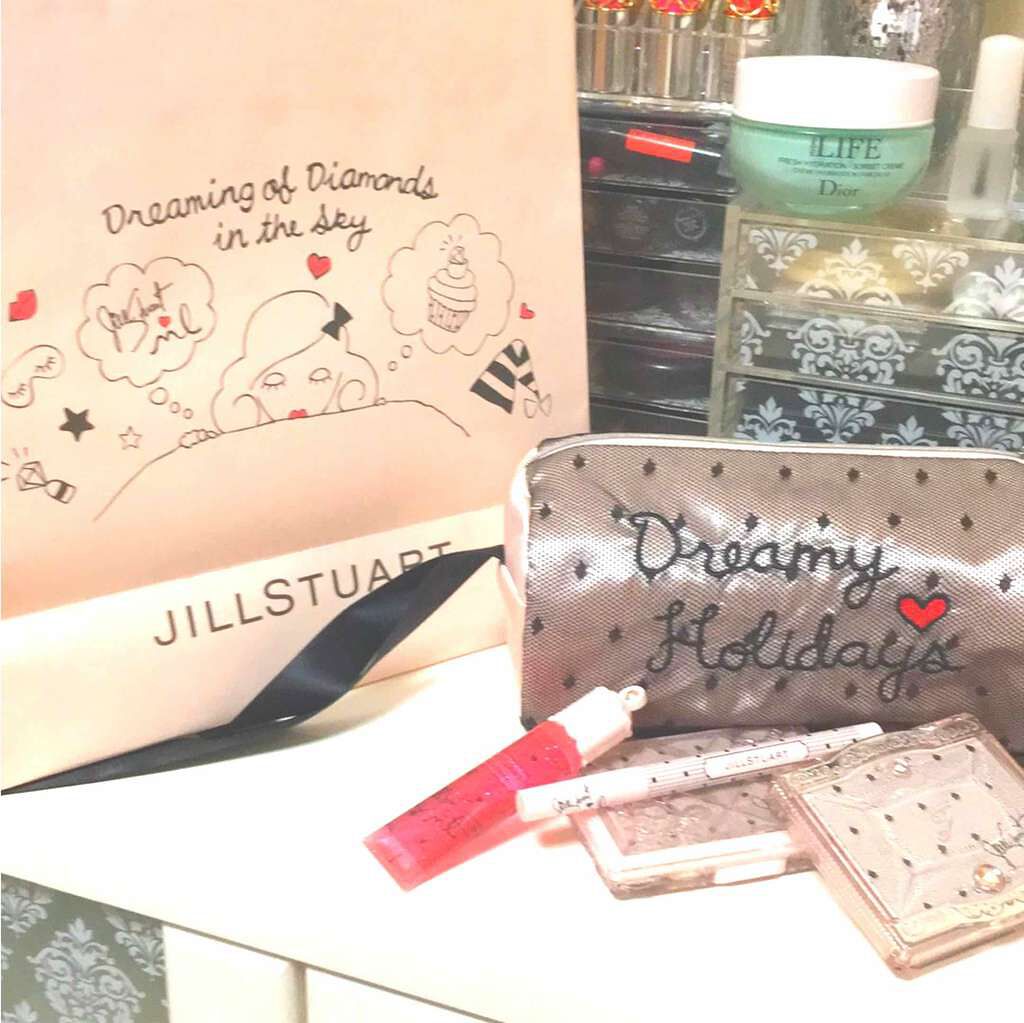 パジャマパーティコレクション (クリスマスコフレ 2017)/JILL STUART/メイクアップキットを使ったクチコミ(3枚目)