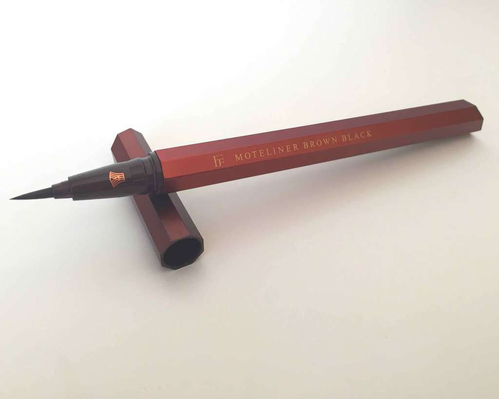 モテライナー リキッド/UZU BY FLOWFUSHI/リキッドアイライナーを使ったクチコミ(1枚目)