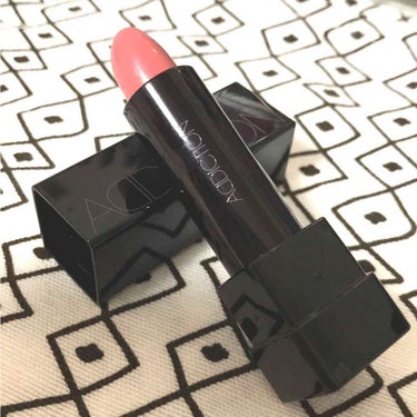 アディクション
リップスティック ピュア 009

アディクションのリップスティックです😊💄

色はほんの少しだけベージュっぽいピンクです🌟
（まあピンクです。笑）
ラメなどは入ってないのですが、少しツ