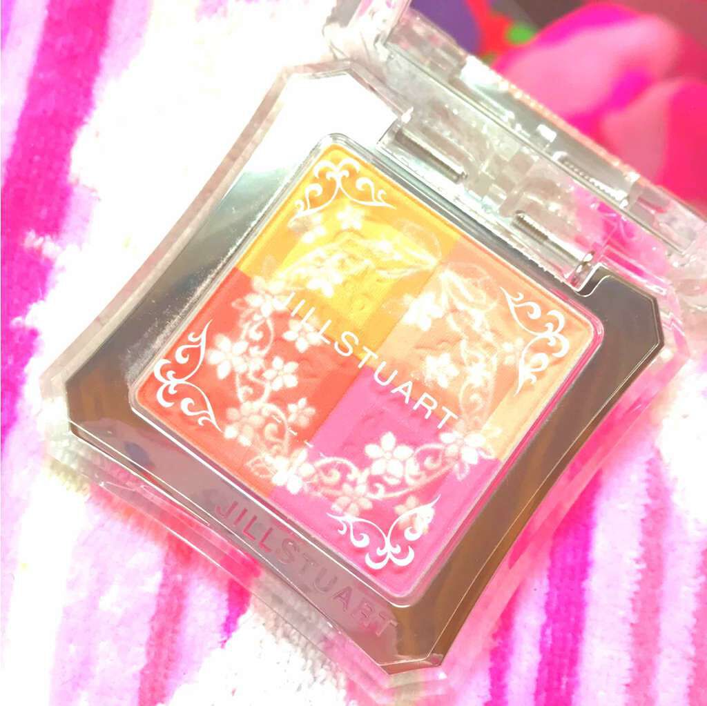 ミックスブラッシュ コンパクト N/JILL STUART/パウダーチークを使ったクチコミ(1枚目)