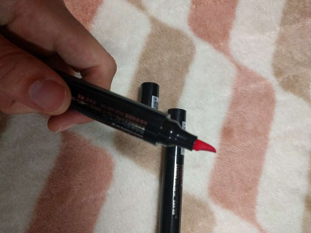 MISSHA マーカーペンティントのクチコミ「私は基本韓国コスメは買わないのですが、最強に落ちにくいリップを探してて、このマーカーペンティン.....」（2枚目）