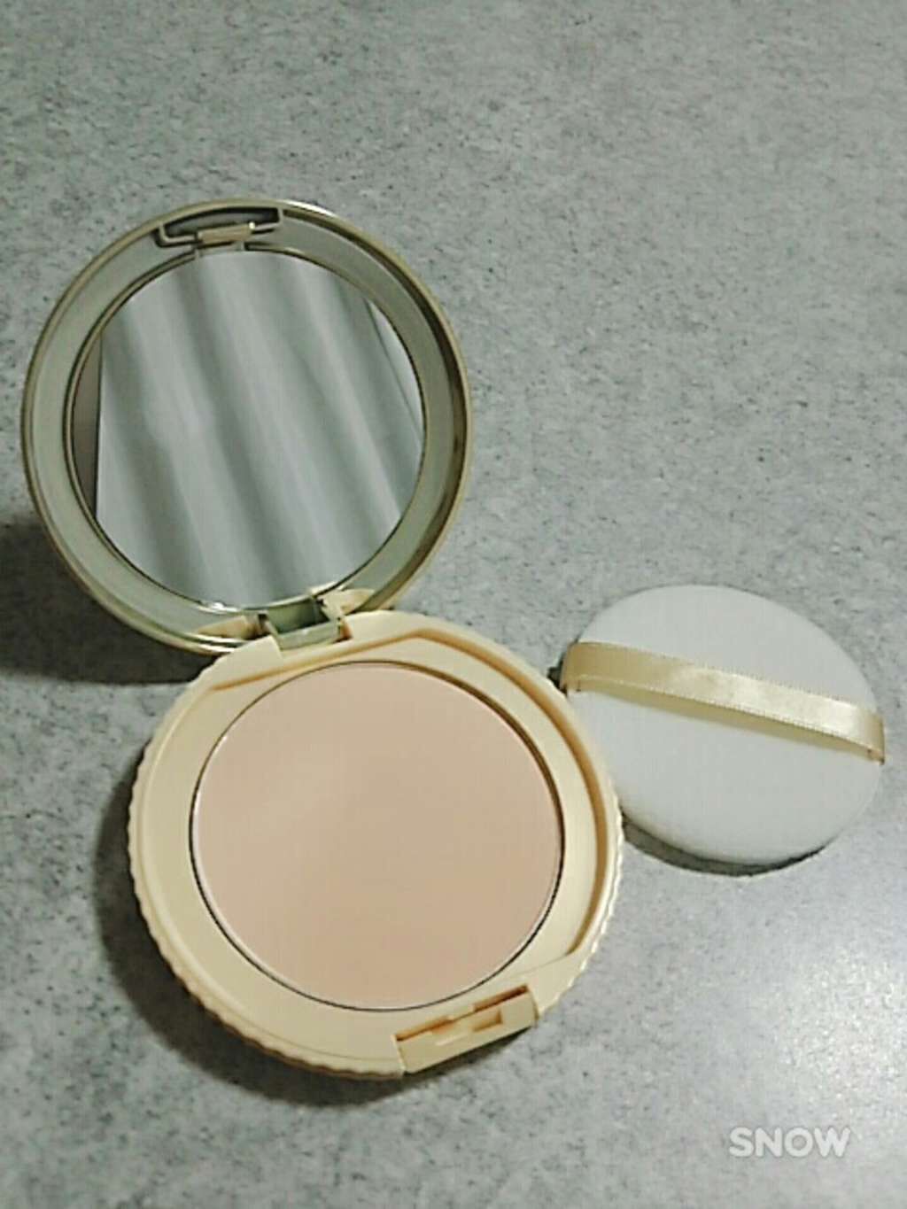 【旧品】マシュマロフィニッシュパウダー/キャンメイク/プレストパウダーを使ったクチコミ(2枚目)