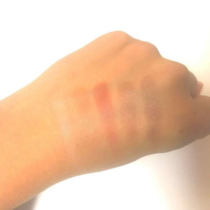 パーフェクトマルチアイズ/キャンメイク/アイシャドウパレットを使ったクチコミ(2枚目)