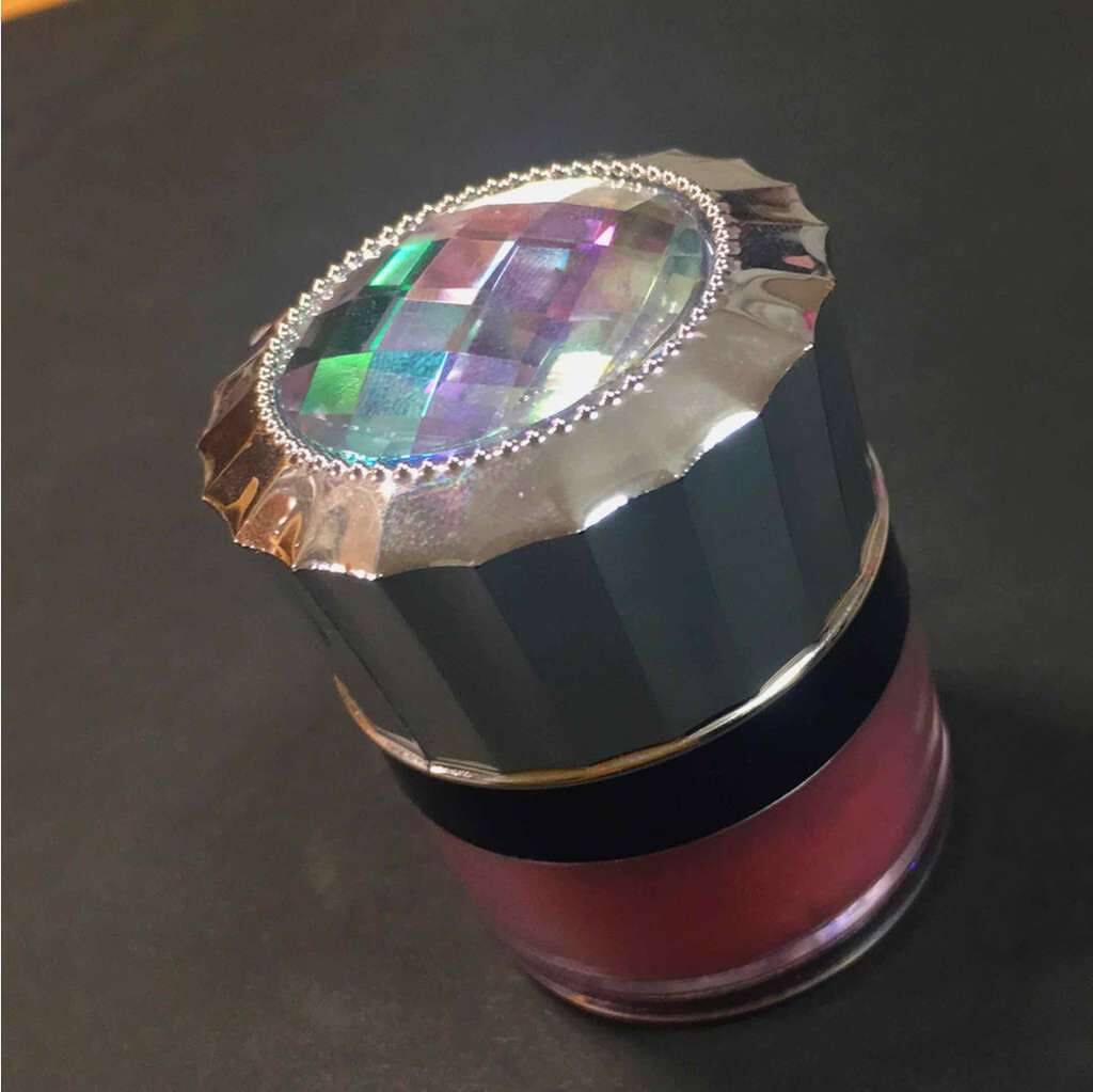 ハピネスパフ付きチーク/DAISO/パウダーチークを使ったクチコミ（1枚目）