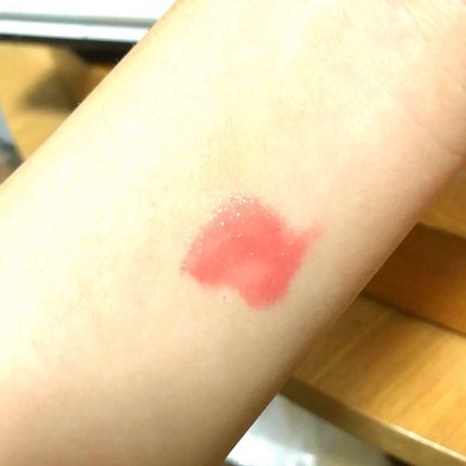 ウオータリールージュ/マキアージュ/リップグロスを使ったクチコミ(2枚目)