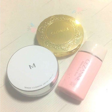 今回は！私がしている休日のベースメイク💄💅を紹介しまーす！

Start→下地❤
⭐️セザンヌ⭐️皮脂テカリ防止下地ピンクベージュ💗
🚗💨とてもサラっ🍃としていて塗ったあとはベタつきもないし、すごく安い