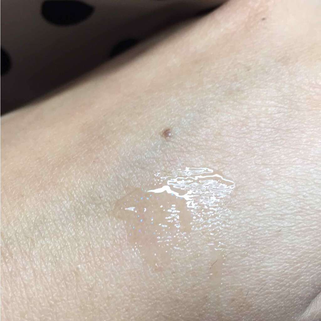 カラーエナメルグロス/KATE/リップグロスを使ったクチコミ（2枚目）