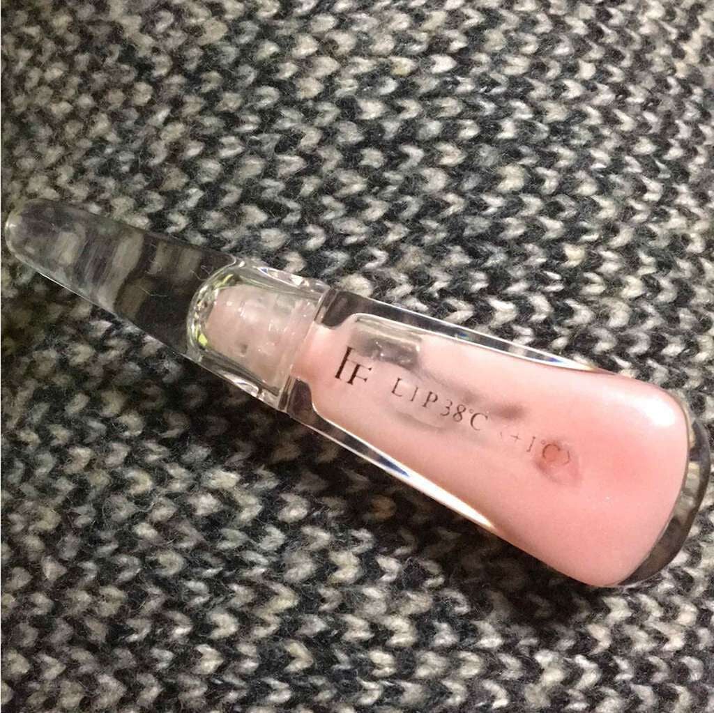 38°C / 99°F リップトリートメント (リップ美容液)/UZU BY FLOWFUSHI/リップケアを使ったクチコミ(1枚目)