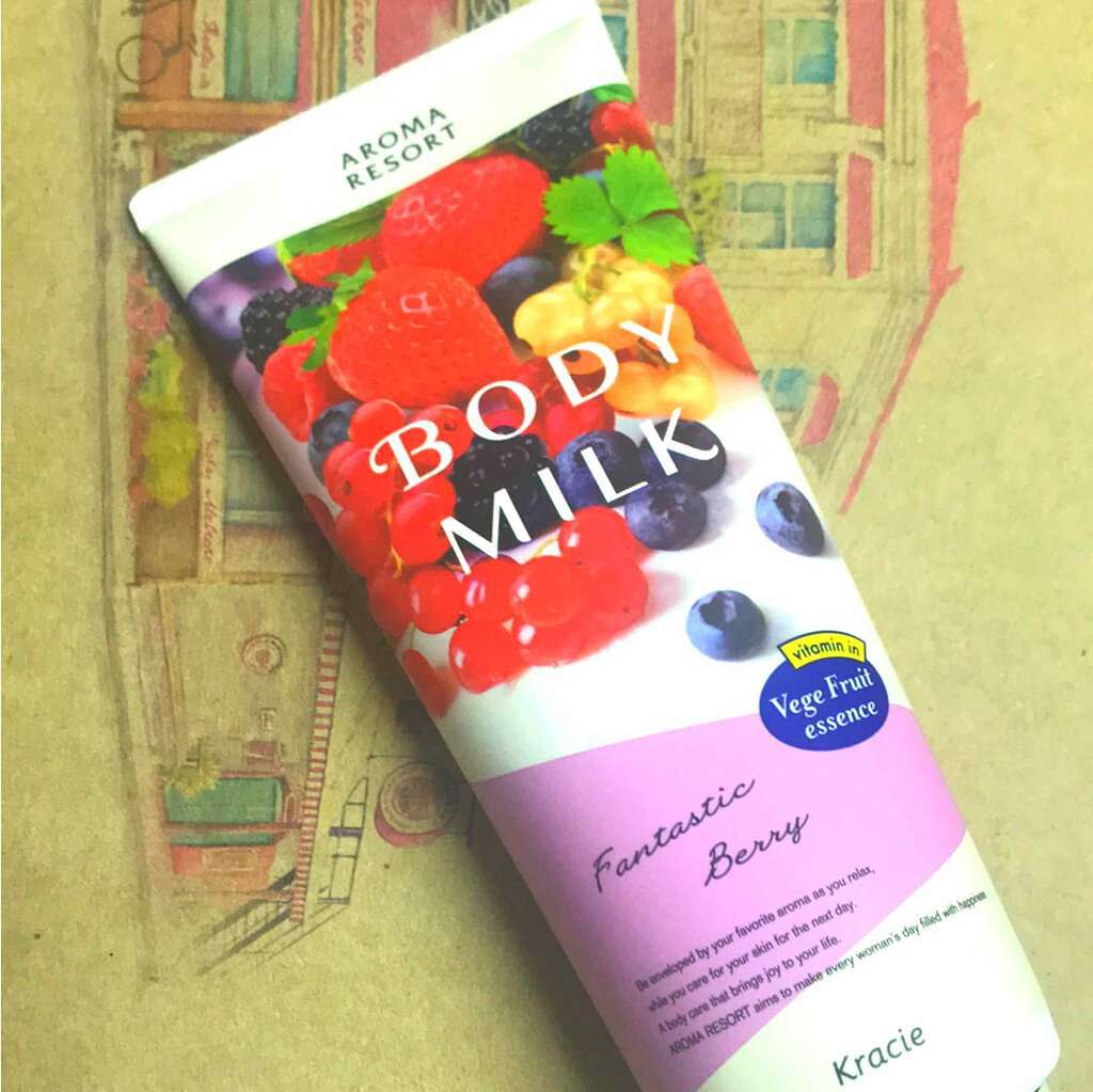 ボディミルク ファインアップル&ガーデニアの香り/アロマリゾート/ボディミルクを使ったクチコミ(1枚目)