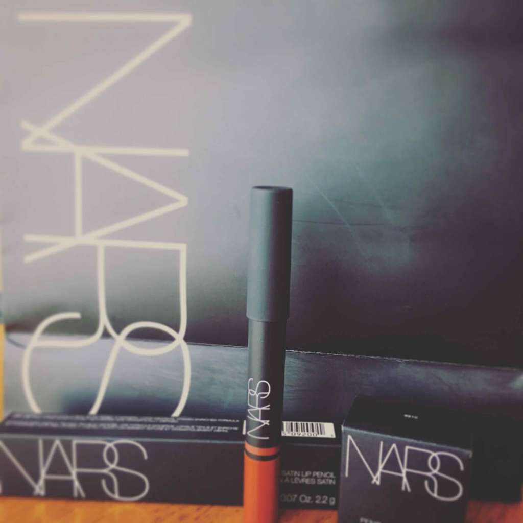 サテンリップペンシル/NARS/リップライナーを使ったクチコミ（2枚目）