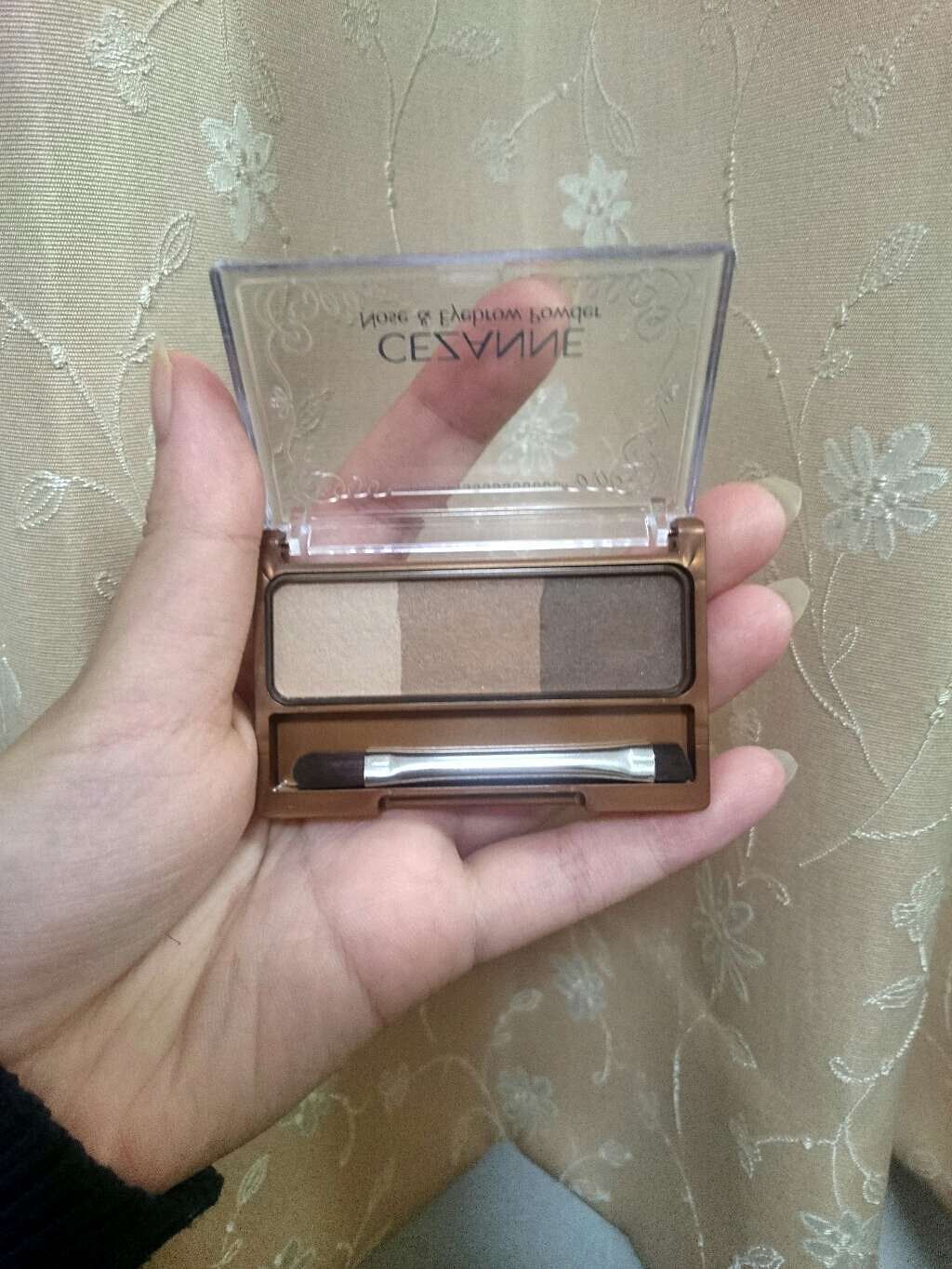 ノーズ&アイブロウパウダー/CEZANNE/パウダーアイブロウを使ったクチコミ(1枚目)