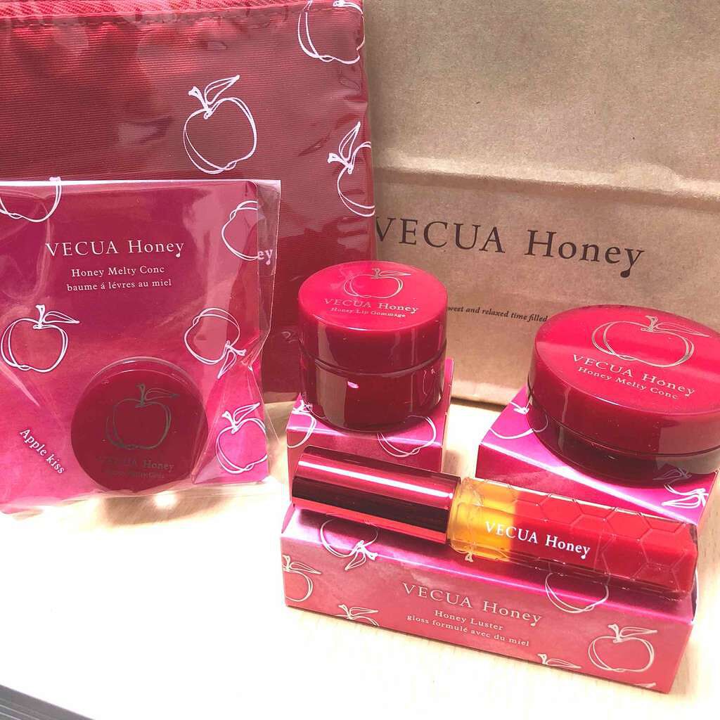 ハニーラスター r/ROAlív/リップグロスを使ったクチコミ(1枚目)