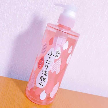 ラクイック
朝のふくだけ洗顔水 しっとり

｢寒くてなかなか布団から出られない｣
｢布団でぬくぬくしすぎて時間がない｣
｢水が冷たすぎて顔を洗いたくない｣
｢乾燥が気になるからしっかり保湿したい｣

と