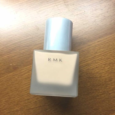 ✔️RMK  クリーミィファンデーションN


年齢的にそろそろデパコスのファンデーションがほしいと思い、BAさんにいろいろ相談してこれをオススメされました！


タッチアップしてもらった102番を買っ