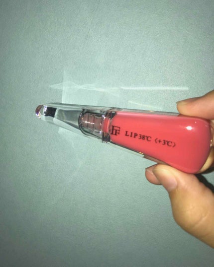 38°C / 99°F リップトリートメント (リップ美容液)/UZU BY FLOWFUSHI/リップケアを使ったクチコミ(1枚目)