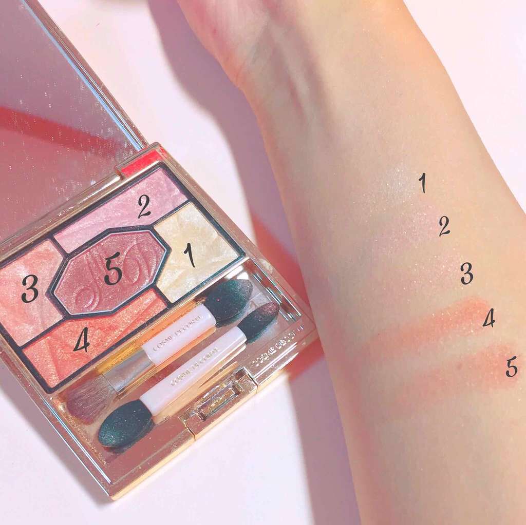 マジー デコ シャドウ ブリリアンス/DECORTÉ/アイシャドウパレットを使ったクチコミ(4枚目)