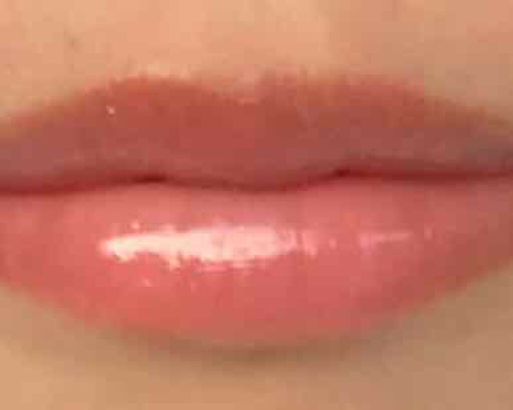 ユアリップオンリーグロス/キャンメイク/リップグロスを使ったクチコミ(3枚目)