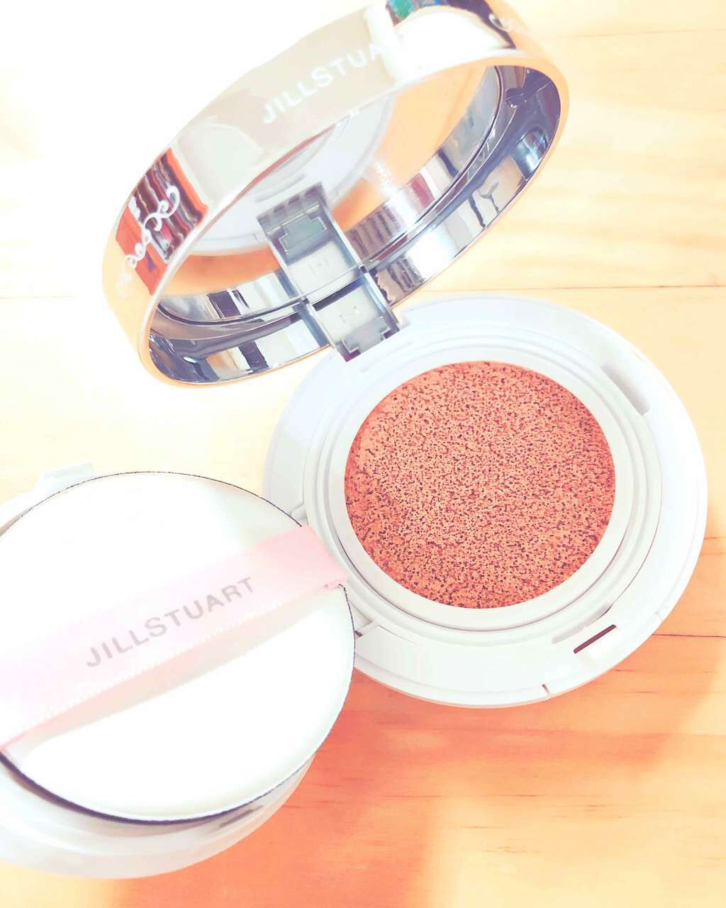 ピュアエッセンス クッションコンパクト 105 tan/JILL STUART/クッションファンデーションを使ったクチコミ（1枚目）