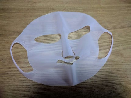 シリコーン潤マスク 3D/DAISO/その他スキンケアグッズを使ったクチコミ(2枚目)