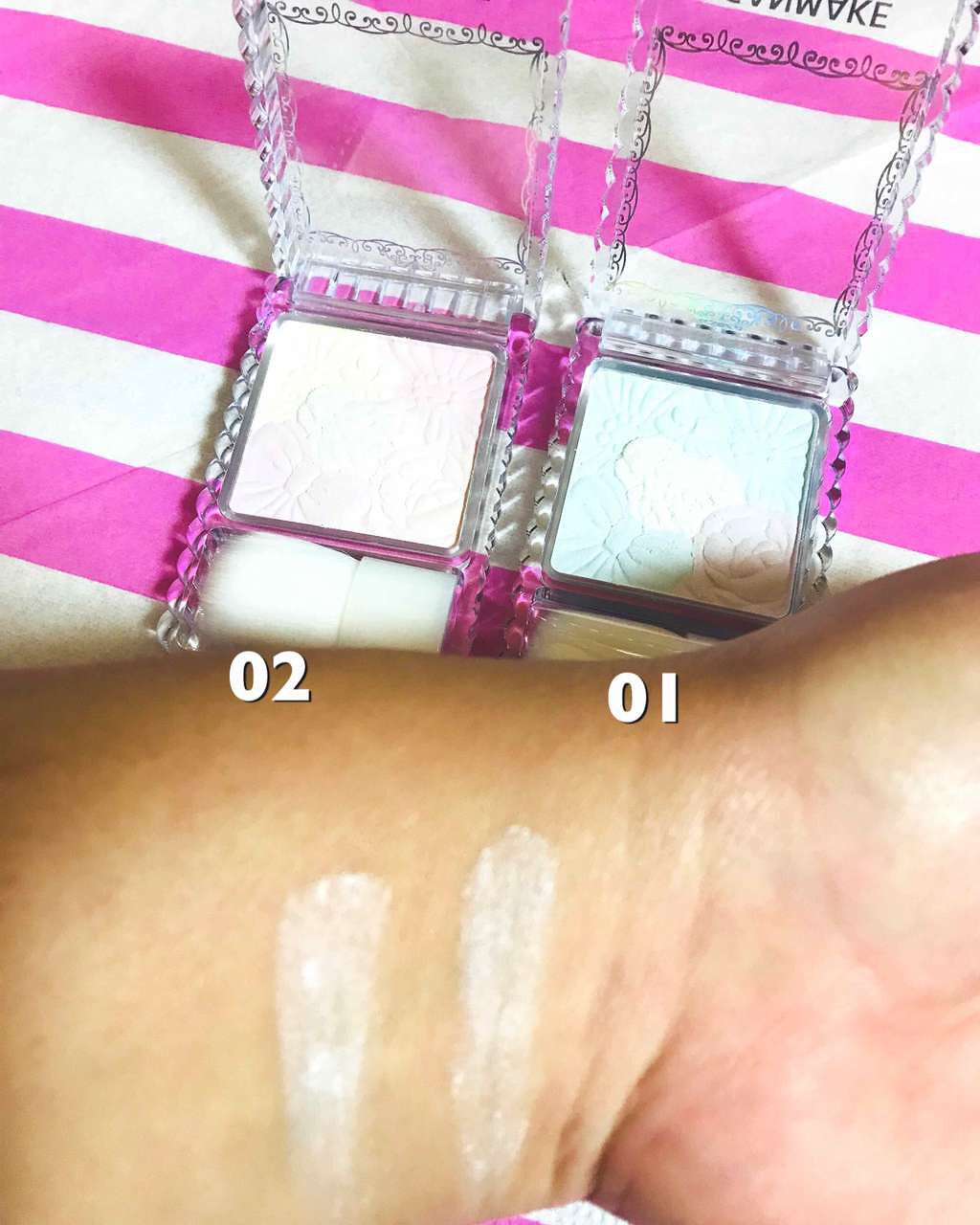 グロウフルールハイライター/キャンメイク/パウダーハイライトを使ったクチコミ(2枚目)